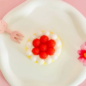 Juguete Sensorial Antiestrés de TPR con Diseño de Queso Soufflé y Pastel de Fresa, para Niños, Venta al por Mayor, Novedad - Product Image 5