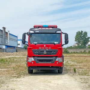 Nouveau <span class=keywords><strong>camion</strong></span>-citerne à mousse de sauvetage pour la lutte contre les incendies dans les usines minières, 8000L 4x2 Euro 5 Diesel SINOTRUK HOWO OEM - Product Image 5