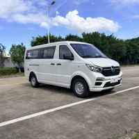 KAMA SP6 Langsung Dari Pabrik, Van Bensin 11 Penumpang, Jarak Sumbu Roda 3050mm untuk Operasi Rute Bus Pengangkut Kota