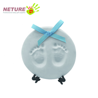 Goedkope Prijs Polymeer Lucht Klei Baby Footprint Kerst Ornament Gepersonaliseerde Pasgeboren Vakantie Aandenken