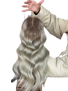 วิกผมขนาดมินิแบบขี้อายสำหรับผู้หญิงที่มีผมผอมบางเป็นปมสีบลอนด์เข้มไล่ระดับ100% - Product Image 3