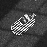 Collar con Colgante Rectangular de Bandera Americana en Acero Inoxidable 316L con Esmalte de Alto Brillo para Hombre