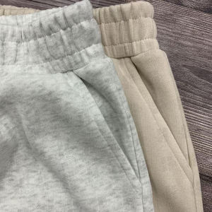 अनुकूलित कढ़ाई पैच जिम शॉर्ट्स 5 इंच महिलाओं के लिए सादे कपास फ्रेंच टेरी एथलेटिक स्वेट शॉर्ट्स - Product Image 5