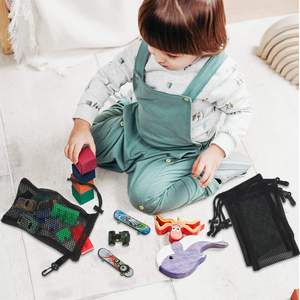 Sacs à cordon <span class=keywords><strong>en</strong></span> maille noire avec clips de rangement <span class=keywords><strong>en</strong></span> nylon pour la collecte de jouets de voyage (20x15 <span class=keywords><strong>cm</strong></span>/<span class=keywords><strong>7</strong></span>.9x6 <span class=keywords><strong>pouces</strong></span>) - Product Image 3