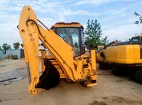 Chargeuse-pelleteuse Euro 3 avec transmission 4x4, vitesse de déplacement de 40 km/h, capacité de charge de 3 tonnes, moteur pour le creusement de fossés, la construction de routes, les travaux agricoles