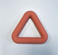 Haltères triangulaires pour la musculation spécifique au yoga et à la gym, avec couleurs et logos personnalisables