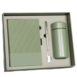 Cadeaux de bureau personnalisés Articles promotionnels pour employés Ensembles exécutifs Carnets A5 avec stylo Coffret cadeau d'entreprise pour homme - Product Image 1