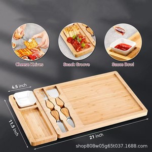 Bandeja de servir de madera simple de 21x11.5 pulgadas con ranura para queso, cuchillos para queso, tazón para salsa, para frutas, bocadillos, postres y sushi. - Product Image 1