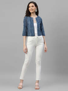 Shrug en coton à rayures indigo pour femme, à nouer, devant ouvert, manches mi-longues, coupe courte, coupe décontractée, style western, pièce unique, décontracté - Product Image 1