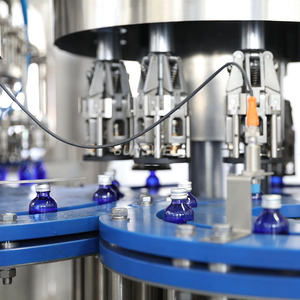 Máquina de llenado de 9000 bph para 90ml y 100ml de Lemon Drop, Té Verde, Crema de Fresa, y bebidas estimulantes/cognitivas - Product Image 4