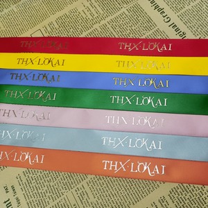 <span class=keywords><strong>Ruban</strong></span> Personnalisé Faible MOQ, <span class=keywords><strong>Ruban</strong></span> de Luxe Or Rose Satin, <span class=keywords><strong>Ruban</strong></span> Gros-Grain, Logo en Feuille d'Or <span class=keywords><strong>pour</strong></span> Emballage <span class=keywords><strong>Cadeau</strong></span> - Product Image 6