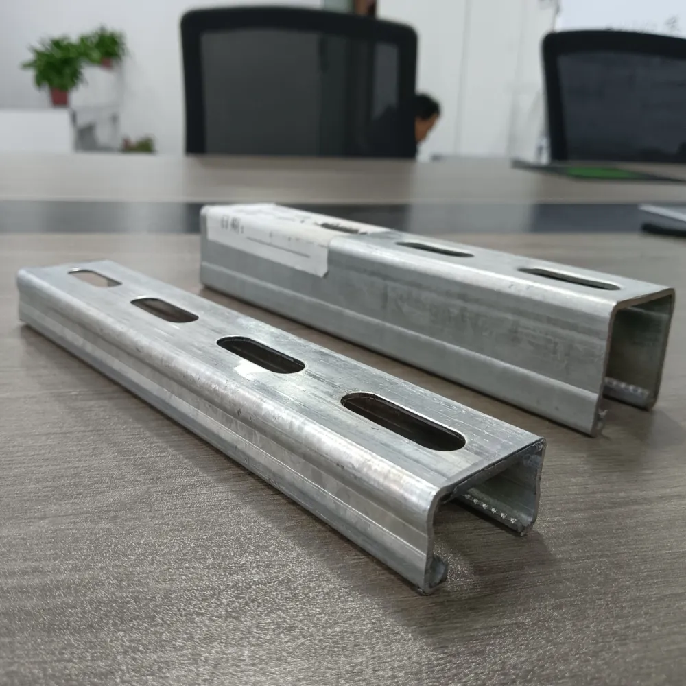 Hot dipped galvanized unistrut channel metal slotted unistrut c channel strut rail supplier 41x4141x21 strut channel