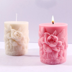 Moule à bougie en résine en forme de pilier de fleurs, moule en silicone gaufré pour la décoration de la maison, moule à bougie parfumée - Product Image 4