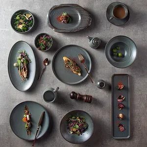 Reactive Grey Ceramic Dinner Tableware Set Retro Style Plate Bowl For Country Club Restaurant High Level Dinnerware Sets