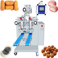 Machine automatique à double tête pour l'enrobage de pâtes, idéale pour la fabrication de boulettes de viande, de falafels, de mochi et de boulettes de riz, en acier inoxydable de qualité alimentaire