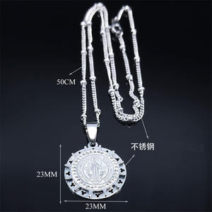 Medallas <span class=keywords><strong>San</strong></span> St Saint Benedict <span class=keywords><strong>Medalla</strong></span> Cruz Moda Acero inoxidable Joyería <span class=keywords><strong>de</strong></span> moda Collares colgantes Anti deslustre Zircon Mujer - Product Image 4