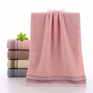 Serviette de visage en microfibre douce en corail polaire avec logo personnalisé, séchage rapide, réutilisable, chiffon de nettoyage pour la cuisine, la salle de bain, la maison, usage quotidien - Product Image 5