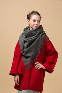 ผ้าพันคอแคชเมียร์ผสมขนแกะเมอริโนแบบยาวสำหรับผู้หญิง ผลิตตามสั่งขายส่ง ระบายอากาศได้ดี เหมาะสำหรับการเดินทางและใช้ในชีวิตประจำวัน - Product Image 5