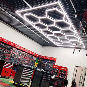 Offre Spéciale hexagone détaillant les lumières menées par plafond d'atelier pour le magasin de voiture et les lumières C de nid d'abeilles de garage - Product Image 2