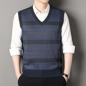 Gilet <span class=keywords><strong>pull</strong></span> sans manches en maille légère à col en V pour homme, coupe classique, essentiels haut de gamme, vente en gros personnalisée - Product Image 3