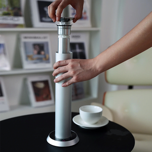 Kualitas baik aluminium Aloi USB isi ulang wewangian <span class=keywords><strong>Nebulizer</strong></span> Desktop penyebar Aroma minyak esensial untuk penggunaan rumah - Product Image 4