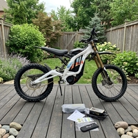 Sur-Ron Light Bee X 2026 10000W 295Nm Couple de roue 80km/h Autonomie 80km Cadre léger 57kg Suspension 200mm Double mode