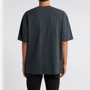 Camisetas Gráficas Personalizadas al por Mayor, de Algodón Premium, Corte Cuadrado, Estilo Holgado, Estampado en Serigrafía, Hombros Caídos, para Hombre - Product Image 2