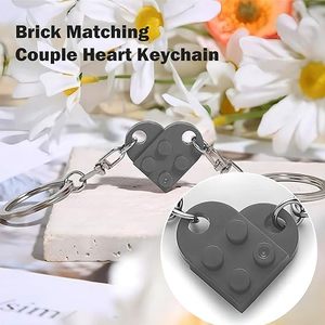 พวงกุญแจรูปหัวใจบล็อกอะคริลิค ชุด 2 ชิ้น สำหรับคู่รัก ของขวัญแทนใจแฟนหนุ่มแฟนสาว - Product Image 5