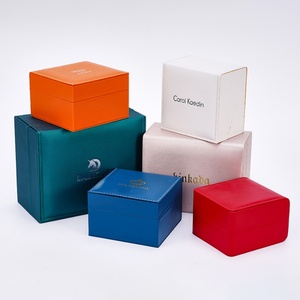 กล่องของขวัญนาฬิกาแบบฝาพับหนัง PU คุณภาพสูง ดีไซน์หรูหรา พร้อมบรรจุภัณฑ์คู่แบบหมอนคู่ - Product Image 1