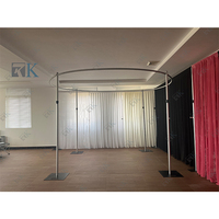 Kit de tréteaux et rideaux réglables robustes pour mariage avec barre transversale en aluminium (2-16 pieds) finition argentée, rideau en velours pour salons professionnels