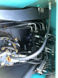 Heavy Used Kobelco 250-8 Excavator Crawler Digger 100% Japan Origin - Product Image 4