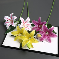 2 Blumen 1 Knospe Lilie Künstliche 3D-gedruckte Weiche PVC-Blumen Heimtextilien Hochzeits-Blumenarrangements Partydekoration
