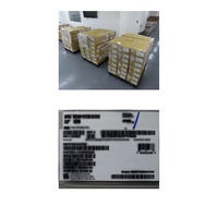 Solid-state drive (SSD) antarmuka U.2 berkapasitas 1,6 TB, dilengkapi dengan antarmuka PCIe 4.0 X4 dan protokol NVMe.