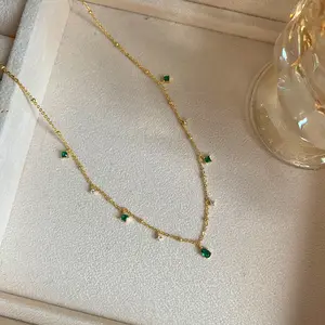 Geili Retro Smaragd Inla heart Open Ringe cklace Weibliche Halskette Perlen Herz Oem Neueste Halskette Designs Halskette Schmuck Frauen