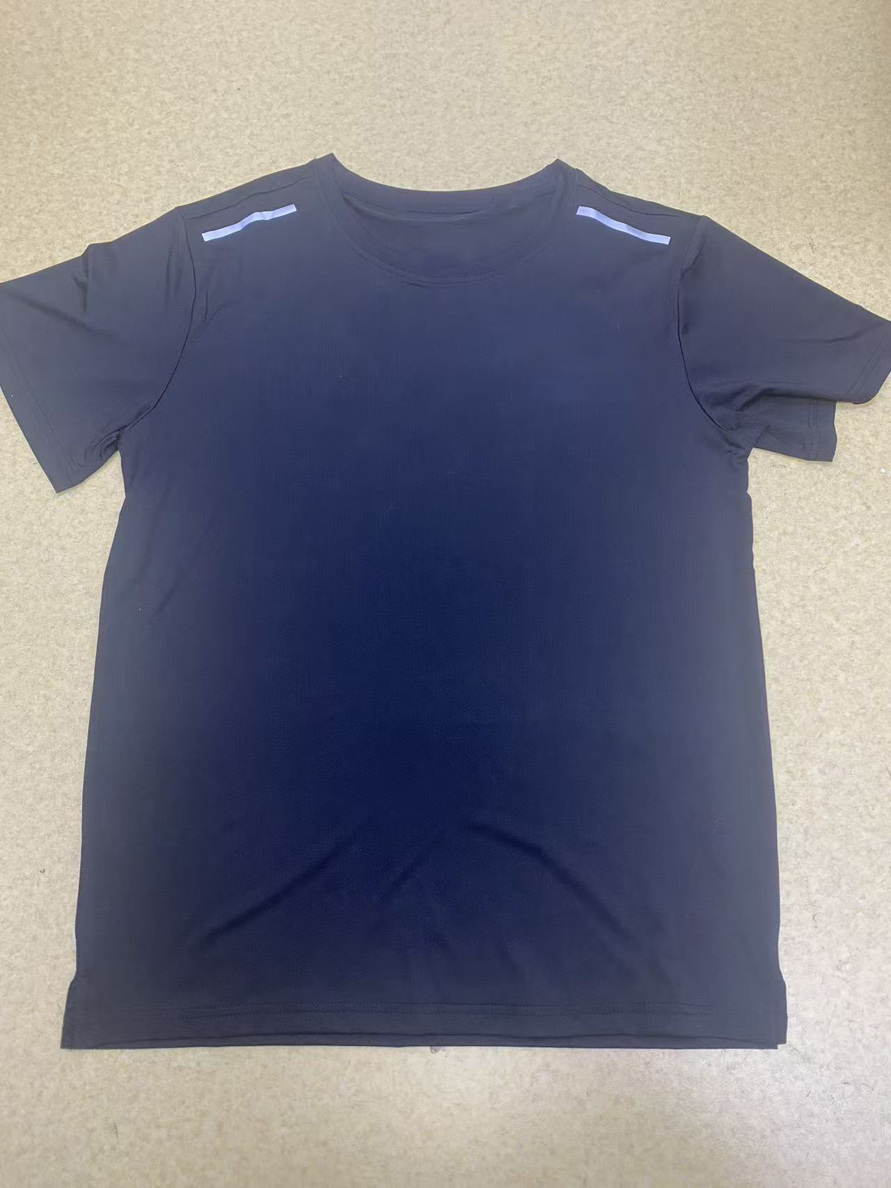 T-shirt noir