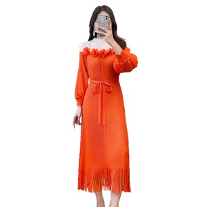 Abito Lungo Plissettato Stile Miyake di Lusso 2026 con Nappe, Elegante Collo Alto e Patchwork Floreale 3D - Product Image 5