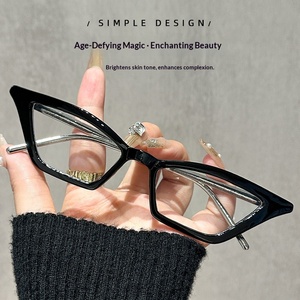 <span class=keywords><strong>Gafas</strong></span> <span class=keywords><strong>de</strong></span> lectura triangulares <span class=keywords><strong>de</strong></span> ojo <span class=keywords><strong>de</strong></span> gato, semimetálicas, <span class=keywords><strong>de</strong></span> alta gama, <span class=keywords><strong>para</strong></span> mujeres, personas mayores <span class=keywords><strong>de</strong></span> mediana edad, antiluz azul, Yuli - Product Image 3
