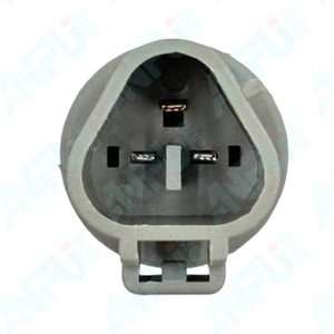 Soporte de bombilla WZL-353 de plástico de inserción recta para luces de posición laterales de Toyota Land Cruiser - Product Image 3