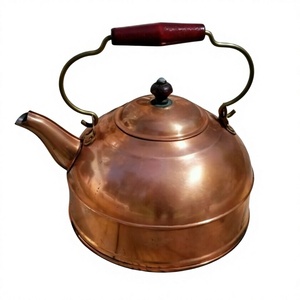 Bouilloire en cuivre pur antique avec poignée et couvercle, bienfaits ayurvédiques pour la santé, bouilloires pour servir le thé et le café à la maison, en cuisine ou sur la table - Product Image 1