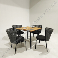 Chaise d'extérieur à tissage de corde directement à l'usine, chaise empilable pour la salle à manger de porche