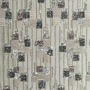 Tela de encaje con cuentas de lentejuelas ecológica de alta calidad tela de red con cuentas bordada personalizada para vestido de fiesta - Product Image 6