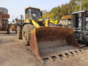 Chargeur sur pneus KOMATSU Wa470-6 Wa600-6 Original utilisé en bon état Prix bas 7 tonnes Le poids en ordre de marche comprend le noyau de la pompe à moteur - Product Image 4