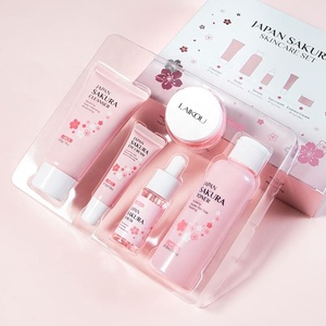 LAIKOU Set de 5 Piezas <span class=keywords><strong>para</strong></span> el Cuidado de <span class=keywords><strong>la</strong></span> <span class=keywords><strong>Piel</strong></span> con Sakura de Japón, Rejuvenecedor, Hidratante, Reduce Líneas de Expresión y Aclara el Tono de <span class=keywords><strong>la</strong></span> <span class=keywords><strong>Piel</strong></span> - Product Image 4
