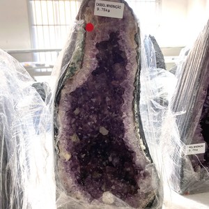 Healing <strong>Crystals</strong> Reiki <strong>Crystal</strong> Big Size Amethyst <strong>Crystal</strong> <strong>Geode</strong> <strong>Cluster</strong> for Home Decoration - Product Image 3