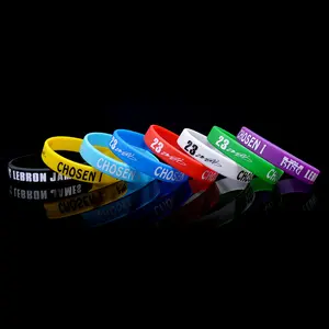 Cadeaux personnalisés bijoux de sport en caoutchouc, silicone personnalisés bracelet en relief bracelet de poignet pour homme