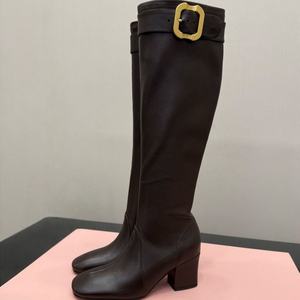 Botas de cuero genuino para mujer, estilo otoño-invierno, con cremallera, punta cuadrada, hasta la rodilla, diseño de lujo, personalizadas. - Product Image 4
