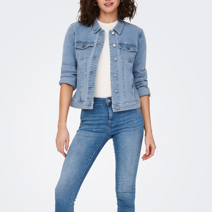 Veste en jean pour femmes tendance avec une coupe structurée, un design facile à superposer, adaptée à de multiples occasions, confort quotidien - Product Image 4