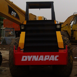 Rouleau compresseur Dynapac CA251D d'occasion, modèle 2010, double tambour, poids 25000 kg - Product Image 1