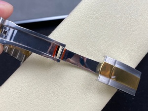 Nouvelle montre-bracelet automatique mécanique pour homme, modèle 2026, populaire, avec boîtier et cadran en acier inoxydable, très demandée - Product Image 4