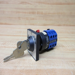 Plc 3hac052287-002/02 &amp;   Conjunto de Interruptor de Llave Naimer <span class=keywords><strong>Cad</strong></span> 11 para Producto en Garantía - Product Image 1